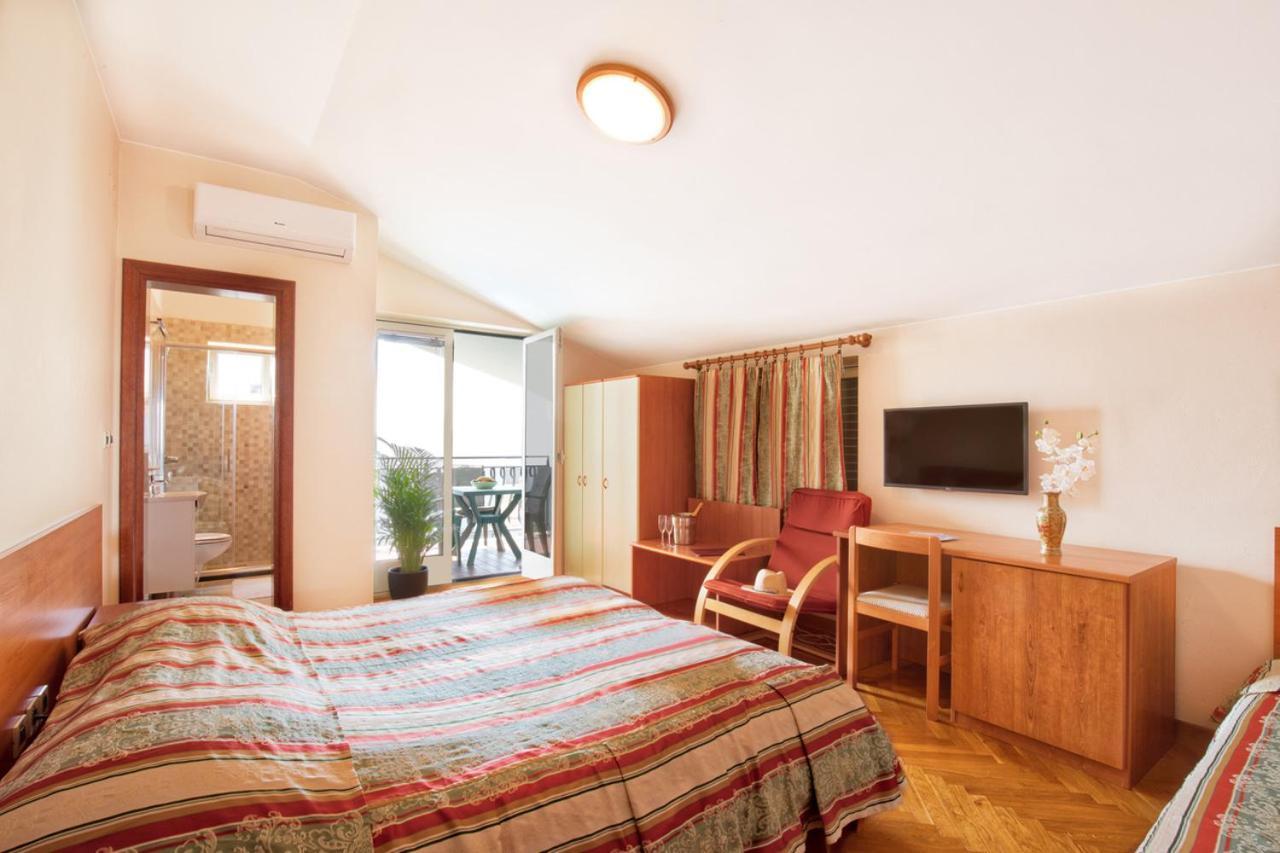 Villa Sveta Eufemija Bed End Breakfast I Ровин Екстериор снимка
