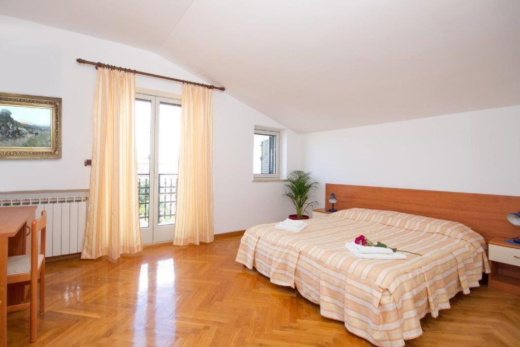 Villa Sveta Eufemija Bed End Breakfast I Ровин Екстериор снимка