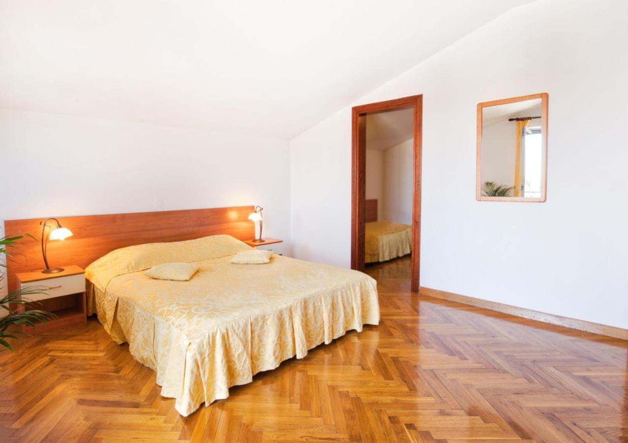 Villa Sveta Eufemija Bed End Breakfast I Ровин Екстериор снимка